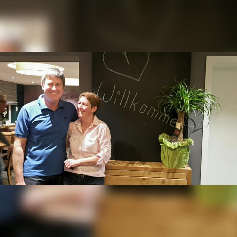 Hotel & Restaurant Huellen Barweiler エクステリア 写真