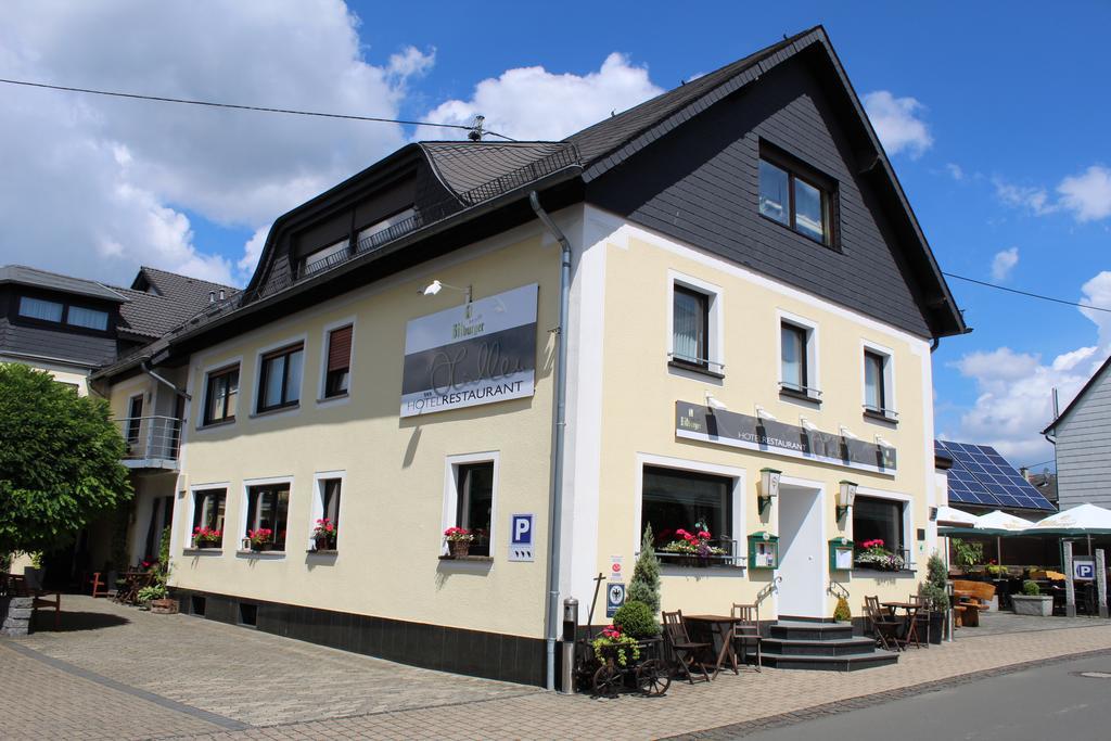 Hotel & Restaurant Huellen Barweiler エクステリア 写真