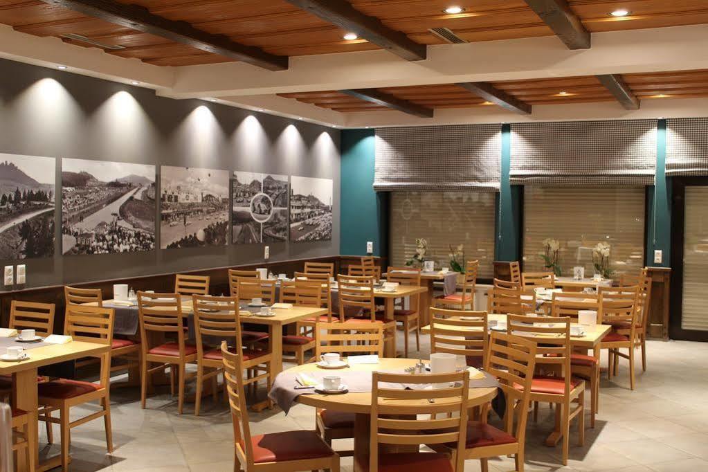Hotel & Restaurant Huellen Barweiler エクステリア 写真